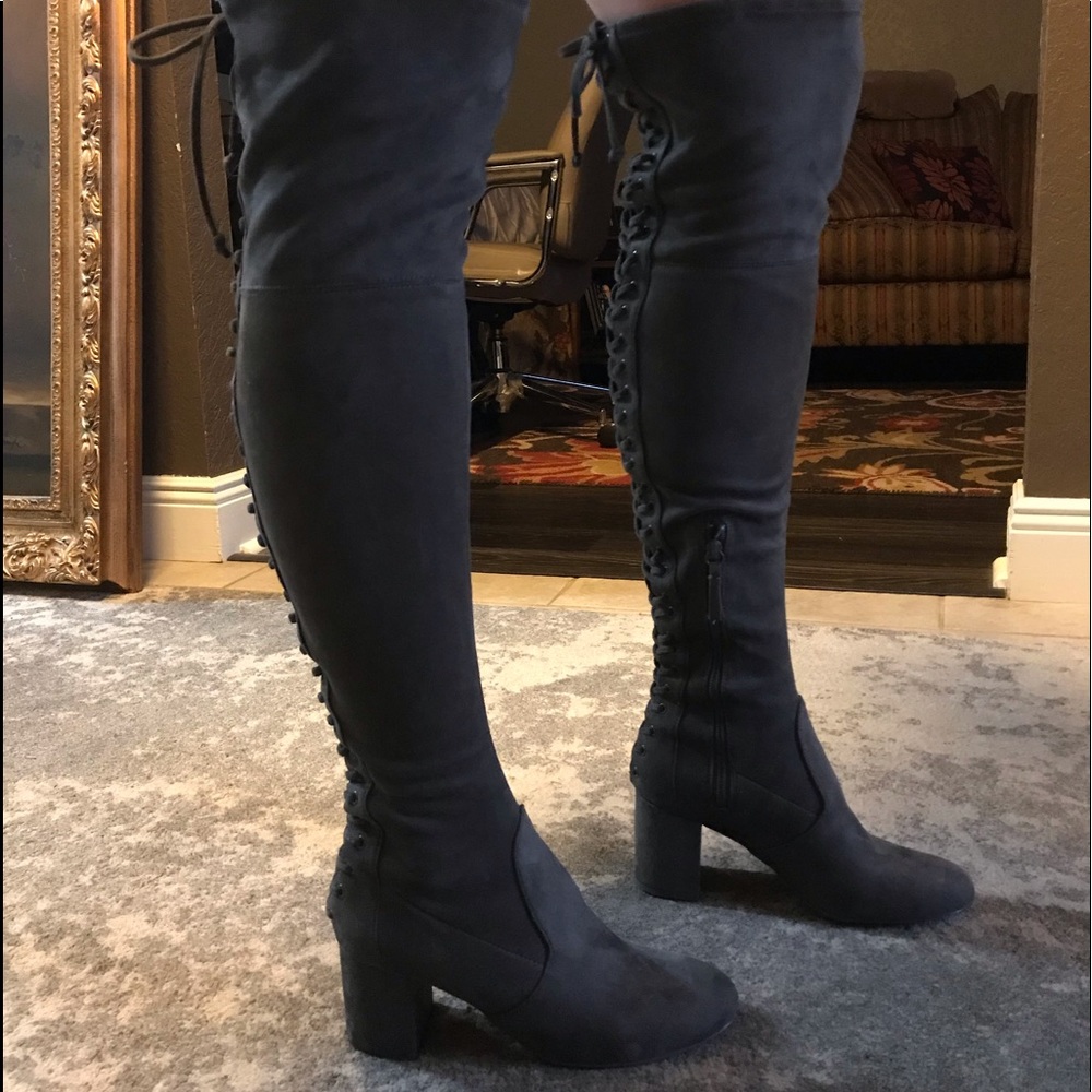 Gray suede lace up tall boots - Picture 5 of 5